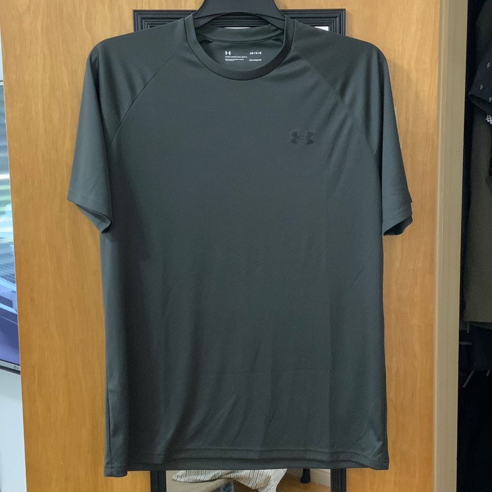 Under Armour Men’s Dark Olive Short Sleeve Activewear Tee Size Large